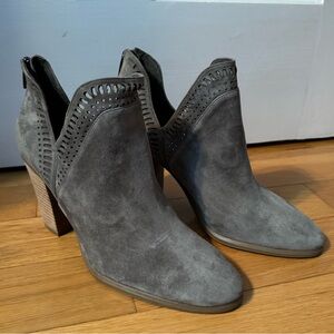 Vince Camuto Gray Suede Ankle Boots Booties Chunky Heel